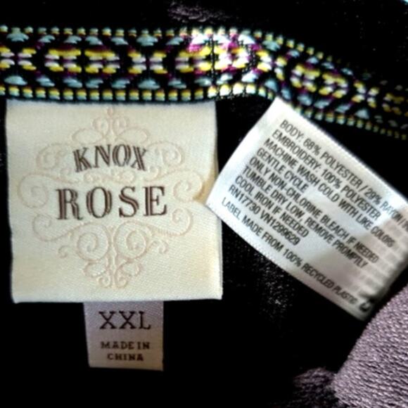 Knox Rose Dark Gray Sweater with Floral Embroidery - Picture 6 of 6